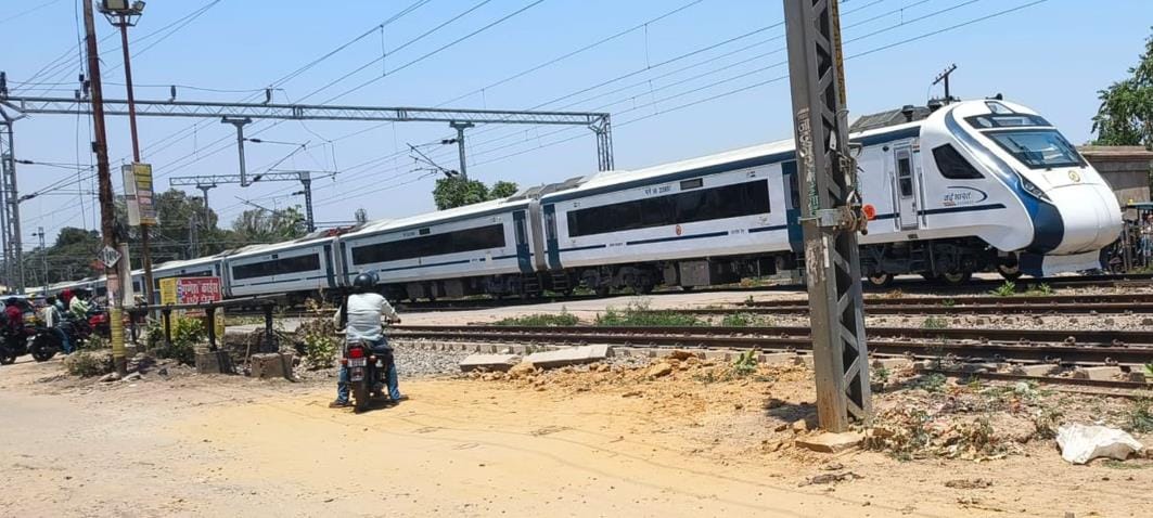 Vande Bharat will return to Gorakhpur from Lucknow itself