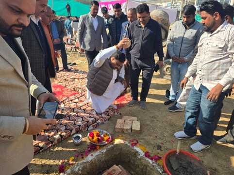 Deputy Speaker inaugurated the construction work of five storey building