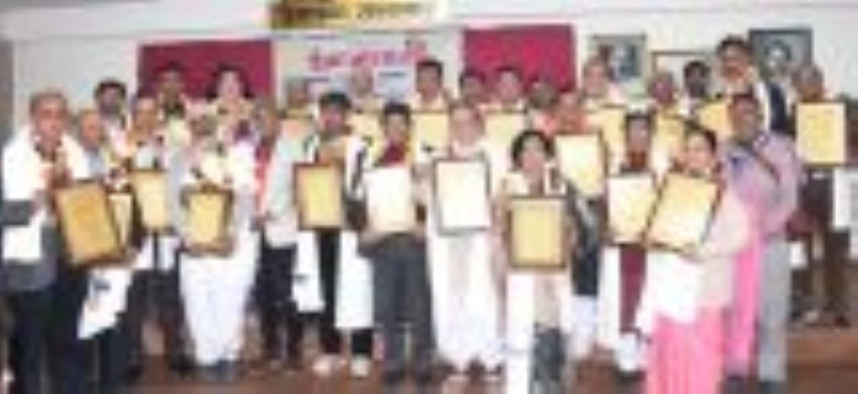 Celebrities honored on the eve of UP Day