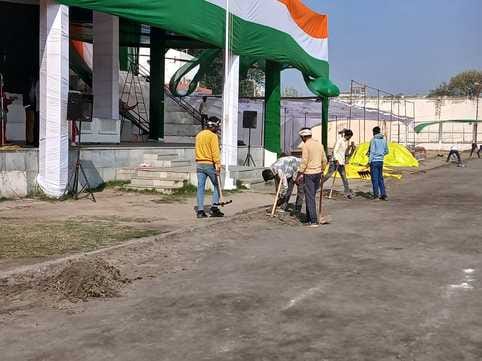 Chief Minister will hoist the flag, flag off electric buses