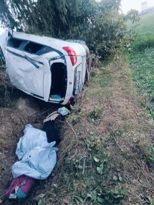 A speeding car overturned a young man standing on the roadside, he died