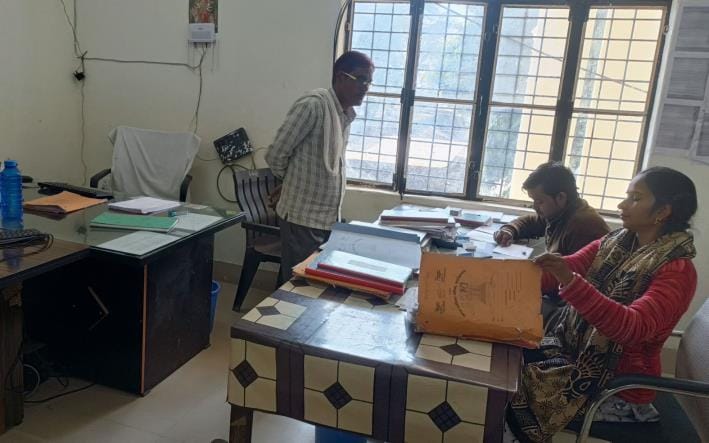 EO's CUG number closed, 500 birth-death certificates stuck