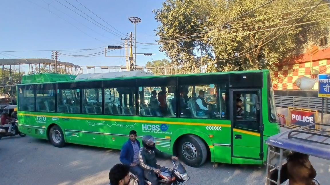 From today you can travel in e-city buses in Hisar, you can pay fare through mobile also; see timetable