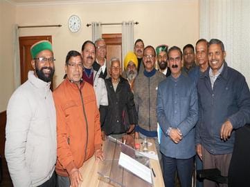 OBC Welfare Board meets CM to implement 93rd amendment