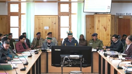 Minister gave instructions in the meeting of District Level Grievance Redressal Committee
