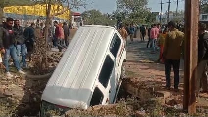 Two died in a horrific road accident in Ujjain
