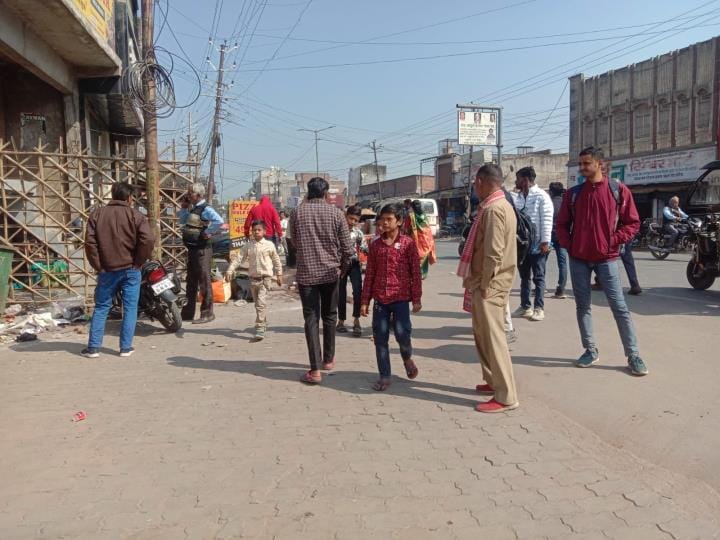 Buses available for Kanpur after two hours