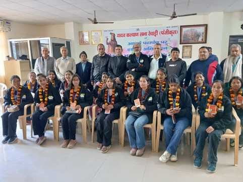 Dancers who returned after performing on the path of duty were welcomed