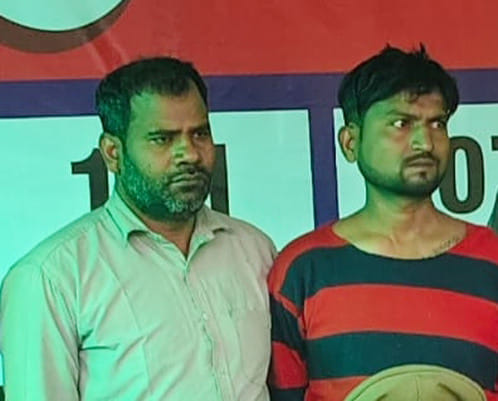 Two arrested for withdrawing money by changing ATM cards