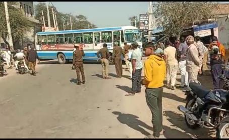 Villagers blocked the Delhi-Pilani National Highway
