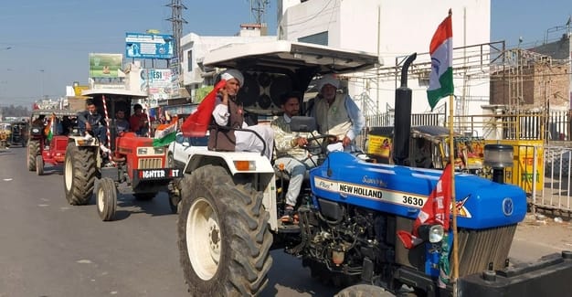 United Kisan Morcha took out tractor march in the city