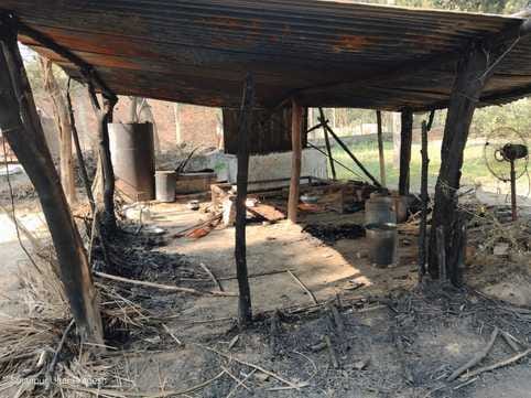 Hut burnt in front of revenue team that went to remove illegal encroachment