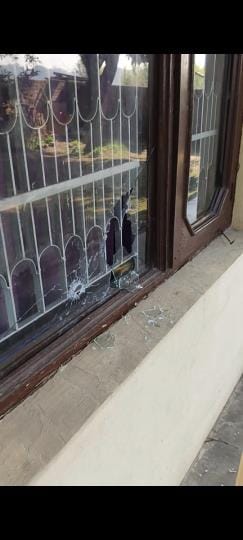Firing on a family sleeping in the house at midnight in Pandaul, the youth ran away
