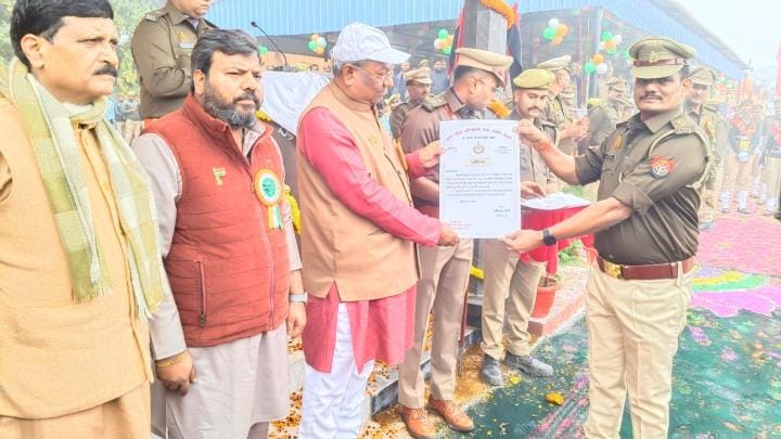 Families of martyrs and policemen who did commendable work honored