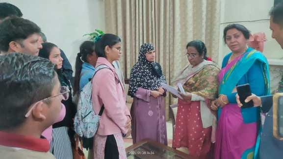 Ajmer Rajasthan State Women Commission Chairperson held public hearing women put forth problems