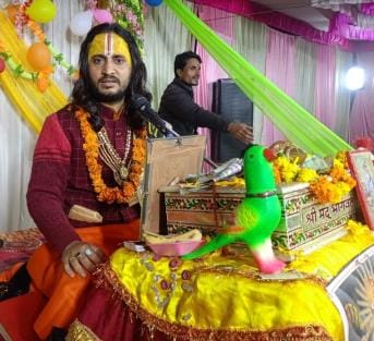 Taught the lesson of friendship by narrating the incident of Shri Krishna-Sudama.