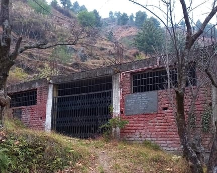 Gausadan made of Rs 18 lakhs is locked, unclaimed cattle are not kept even for a day