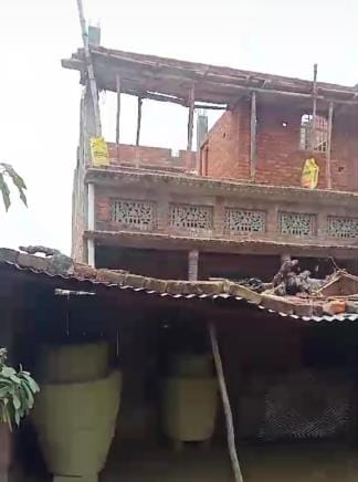 Golmaal: Prime Minister's residence is being built on the roof of a concrete house