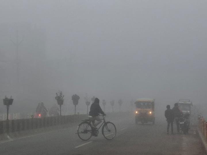 Fog stopped the speed of vehicles, sunshine came out, but melting continued