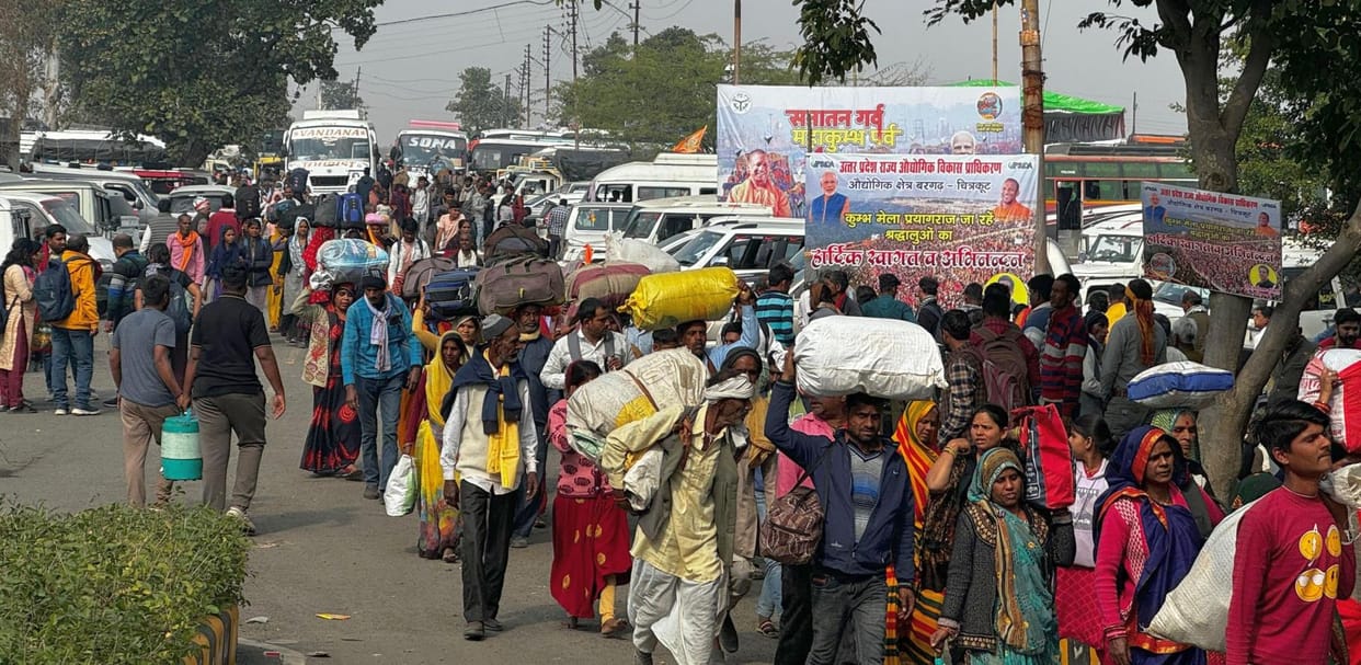 Vehicles stopped at the borders, devotees remained hungry and thirsty for 10 hours