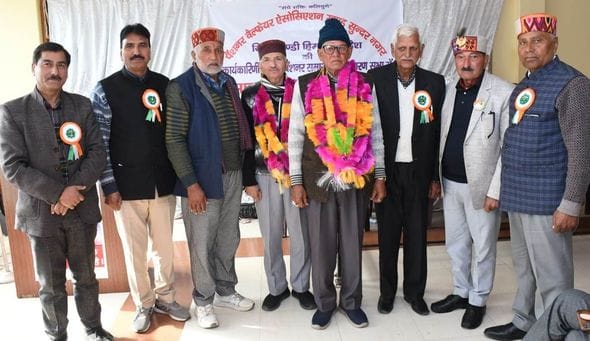 Government should pay financial benefits soon: Harish