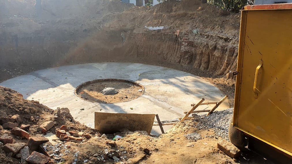 A water tank of 2.25 lakh liters will be built at the railway station, work has started