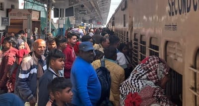 Devotees faced problems while going to Prayagraj