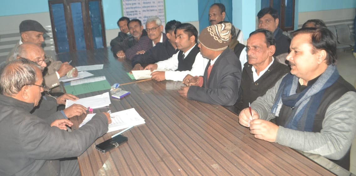 25 nomination papers filed for the posts of District Bar Association
