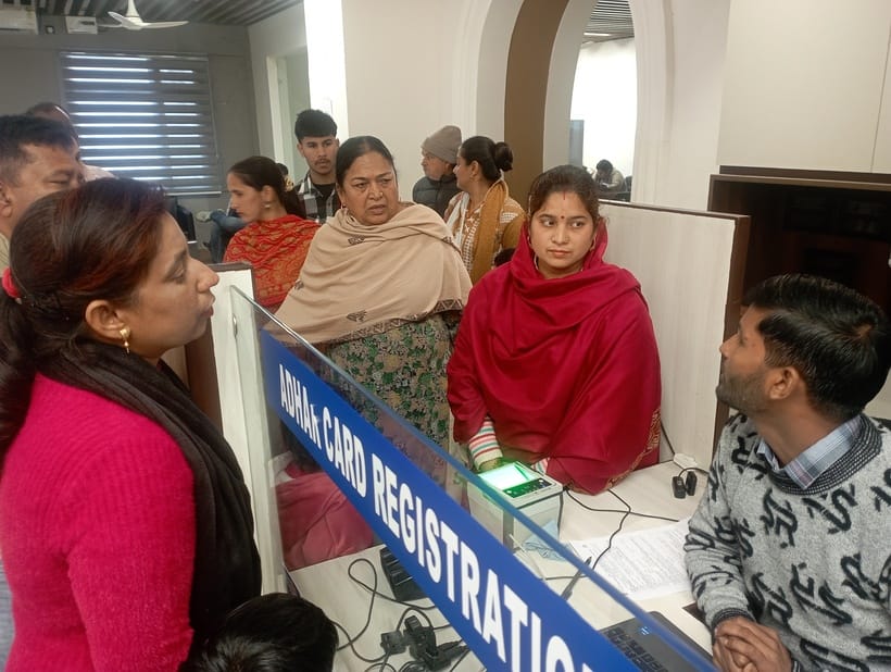 Difficult to update Aadhaar card, getting only 40 tokens a day