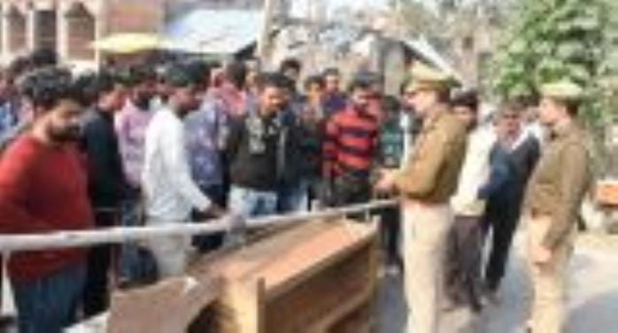 Encroachment responsible for the accident, road jam