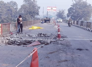 Difficulties will go away, repair work of dilapidated Khannaut bridge started
