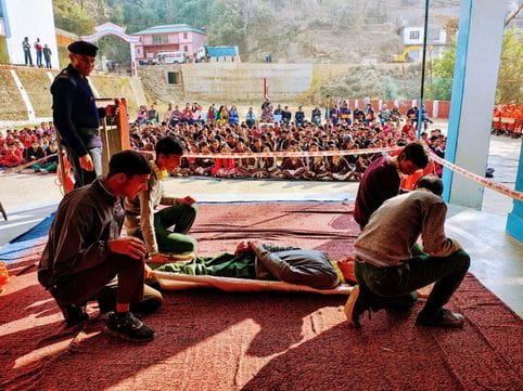 Children learned disaster prevention tips in Saiglu