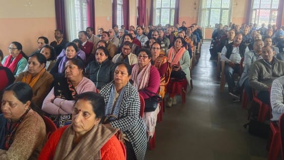 Use the resources available in school for the betterment of children: Renu