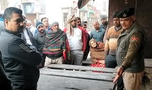 Goods worth lakhs stolen from three shops