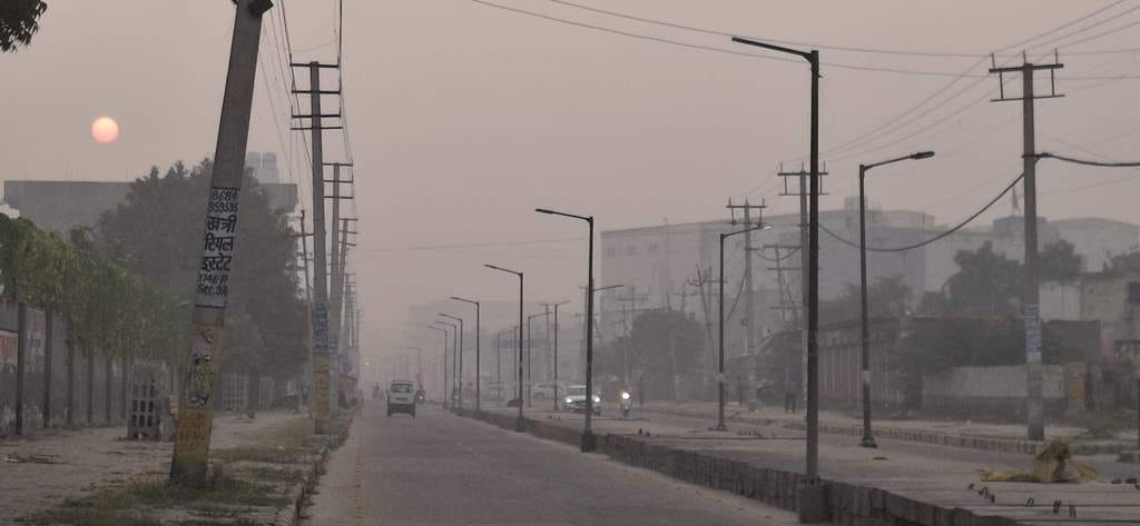 Grap-3 again implemented, ban on construction and demolition in the area