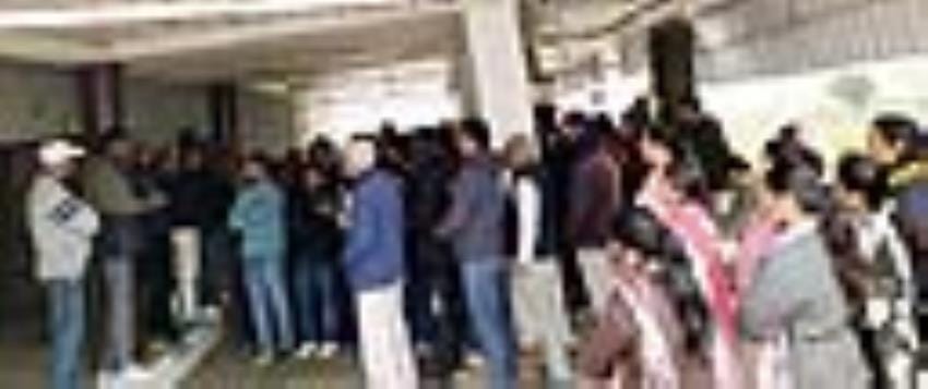 Employees protested across the district against handing over the electricity department to private hands.