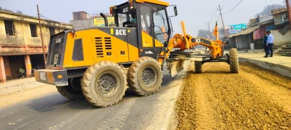Highway construction... safety standards ignored, responsible unaware