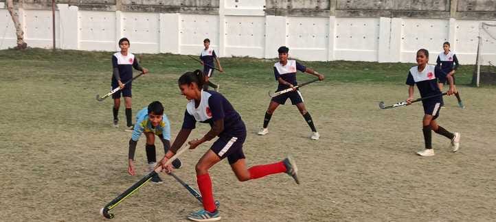 Selection of 11 girls for divisional trial