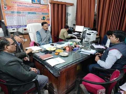 Consumer found wandering for not paying bill, clarification sought from SDO