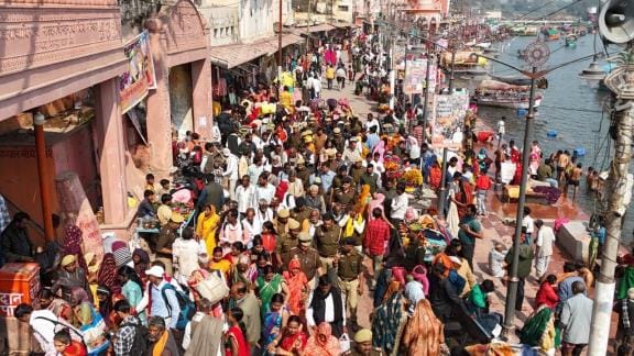 More than 20 lakh devotees took a dip in Mandakini