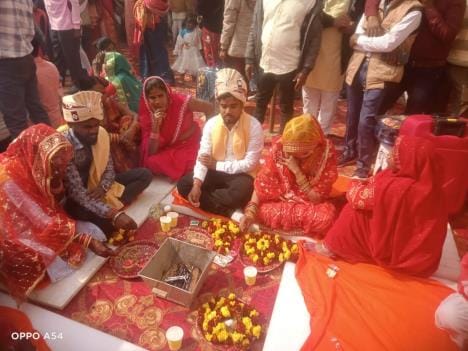 258 couples took rounds amid Vedic chanting