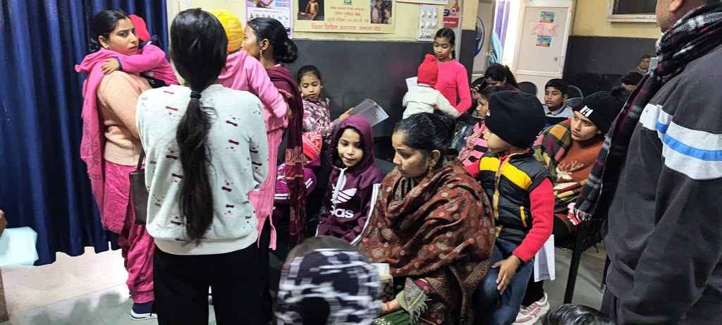 Effect of changing weather, children's OPD crosses 100