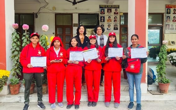 Disaster friends who returned after giving a wonderful performance in the Republic Day celebrations were welcomed