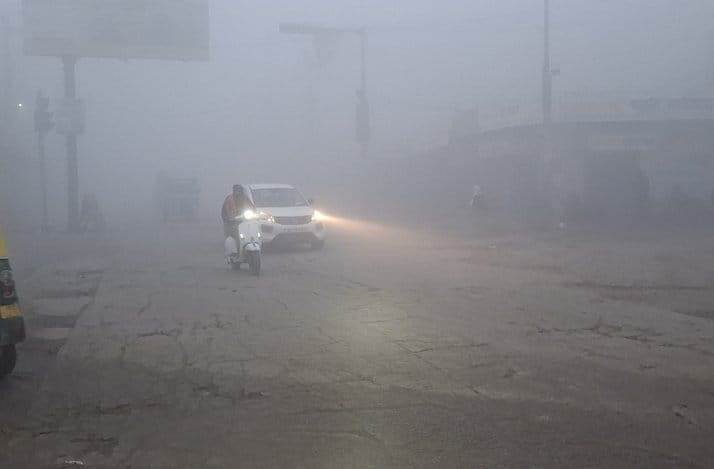 After 15 days, dense fog again, visibility was 20 meters