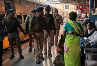 If you see any suspicious object in the train, inform the police