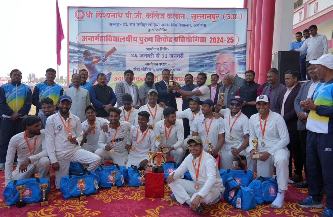 Nandininagar won the trophy by defeating Saket