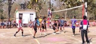 Lohra won the volleyball tournament by defeating Goira