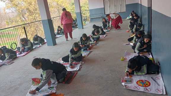Akshita tops in poster making competition