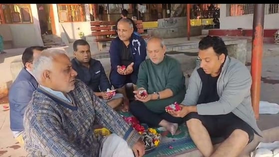 The ashes of five unclaimed people were immersed