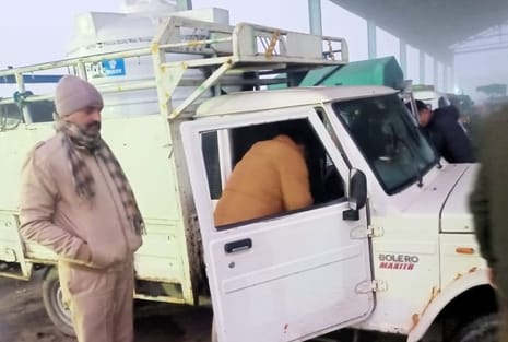 Police conducted a search operation in the vegetable market on suspicion of drug smuggling